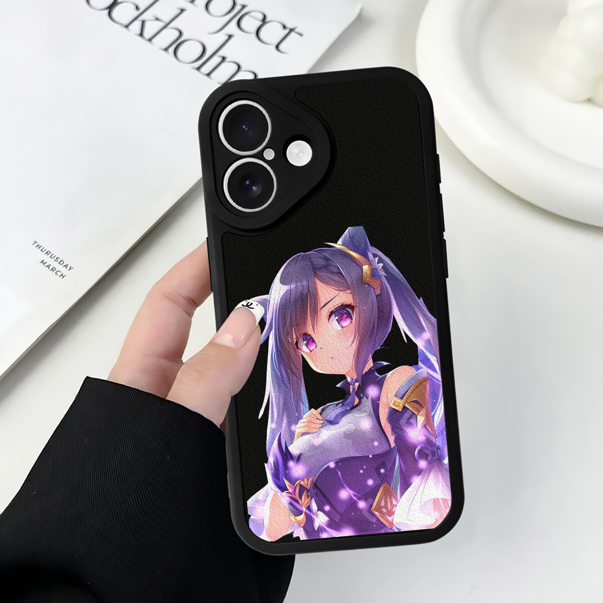 げんし神 刻晴 こくせい genshin Kokusei 【iPhone 16シリーズ対応】シリコンスマホケース（レザー調） 材質：シリコン